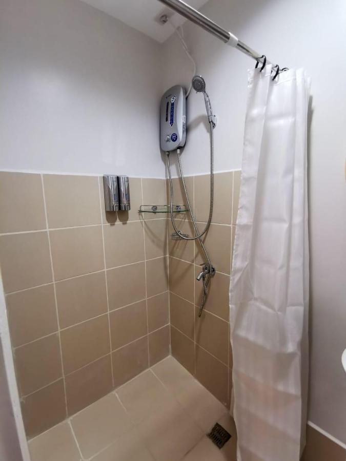 Lifestyle At The Loop Towers Condotel Кагаян де Оро Екстериор снимка